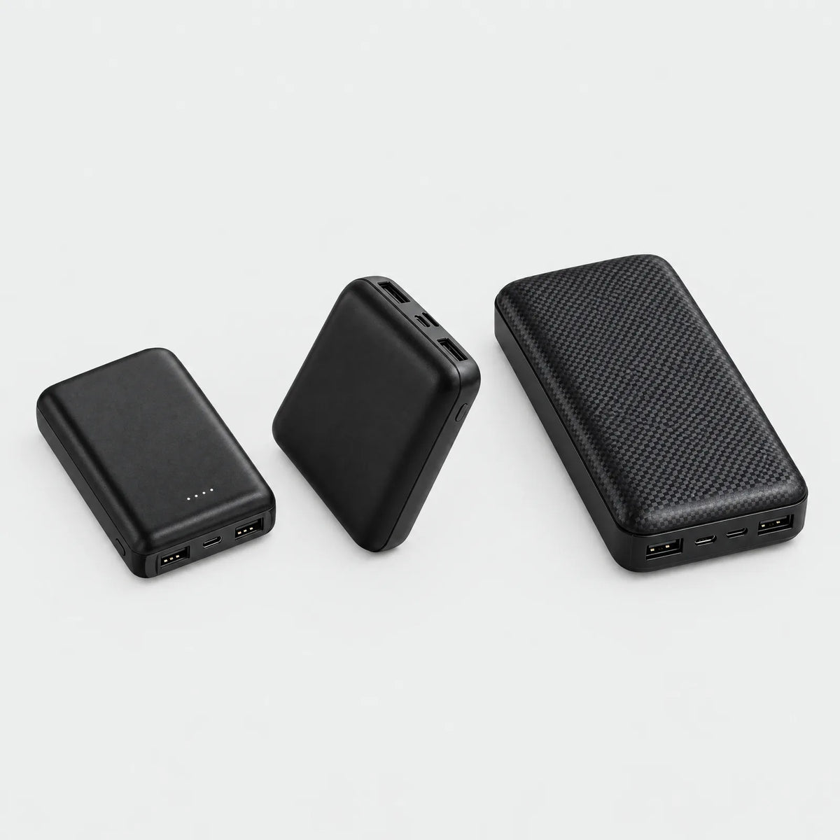 Size comparison of the Alpenwarm power banks with 5,000, 10,000 and 20,000 mAh